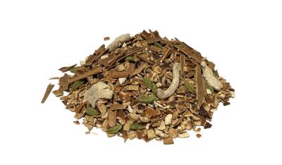 Detox Herbal Tea with Ginger, Cinnamon, Cardamom & Orange Peel – Natural Cleanse & Relaxation