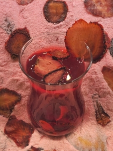 Instant Strawberry Fruit Tea Powder – Refreshing Hot or Iced Drink – Turkish Made - Thumbnail